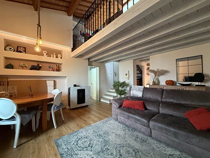 Appartamento con 6 locali in vendita in Corso San Felice E Fortunato, Vicenza