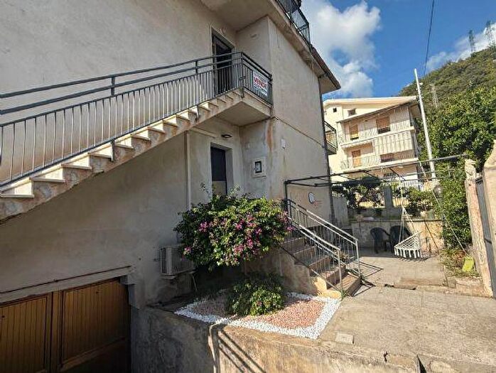 Appartamento quadrilocale in vendita in Via Aldo Moro, Guardia Piemontese