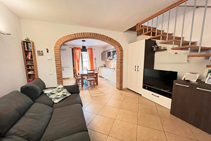 Appartamento quadrilocale in vendita in Gambassi Terme