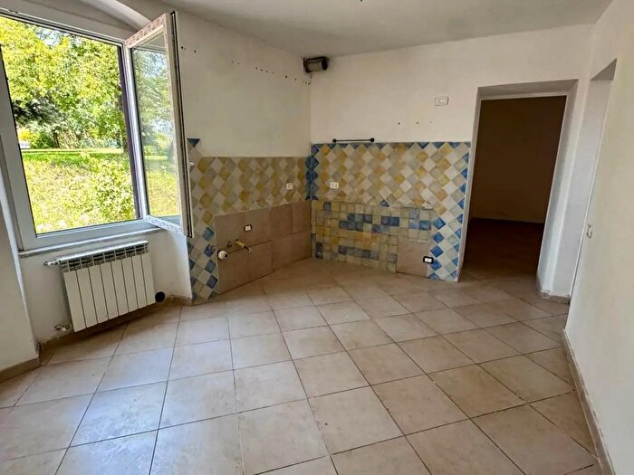 Appartamento trilocale in vendita in Massa
