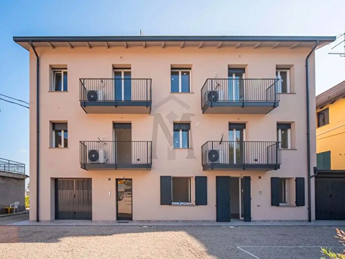 Appartamento bilocale in vendita in Lodovico Ariosto, Albinea