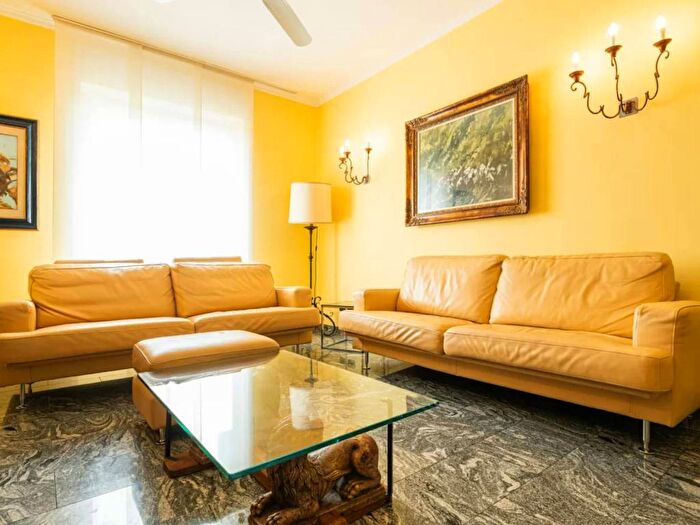 Appartamento trilocale in affitto in Piazzale Lagosta, Zara, Milano