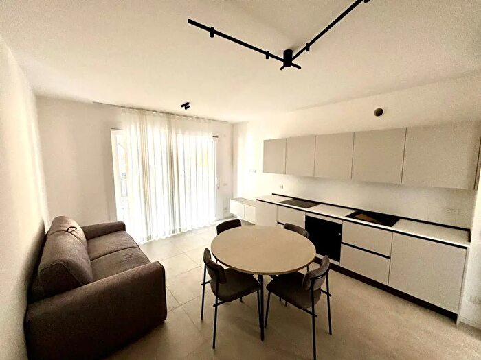 Appartamento trilocale in vendita in Piazza Mazzini, Jesolo