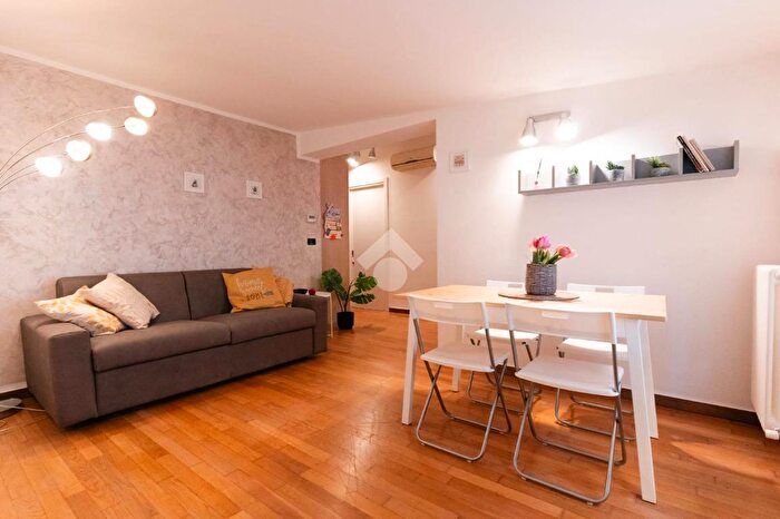 Appartamento bilocale in affitto in Via Mondo, Bologna