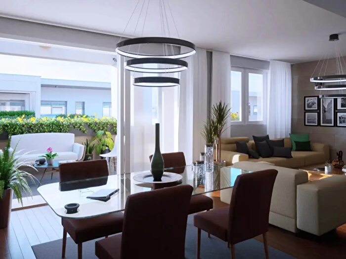 Appartamento quadrilocale in vendita in Bollate