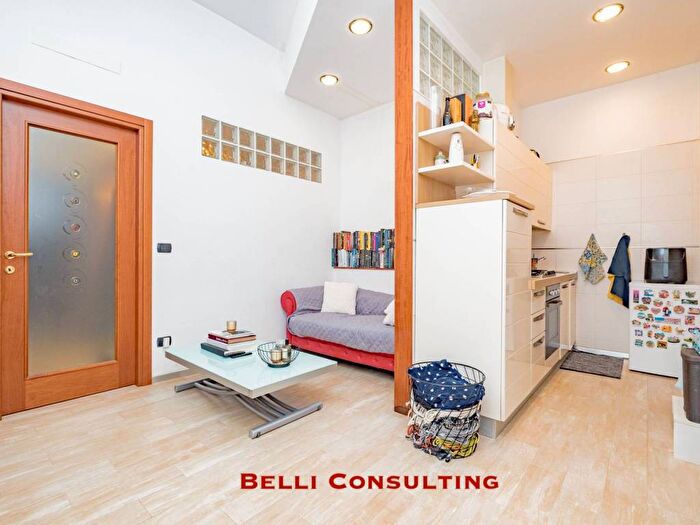 Appartamento bilocale in affitto in Via Andrea Mantegna, Sempione, Milano