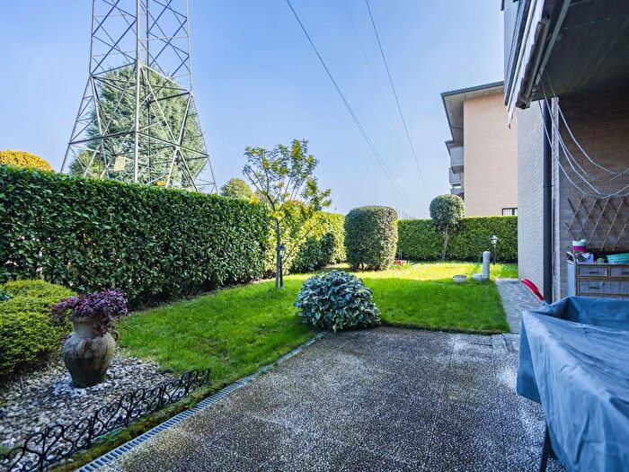 Appartamento trilocale in vendita in Desio