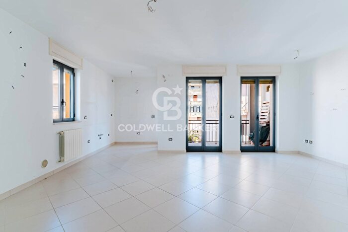 Appartamento quadrilocale in vendita in Via Giovanni Pascoli, Casarano