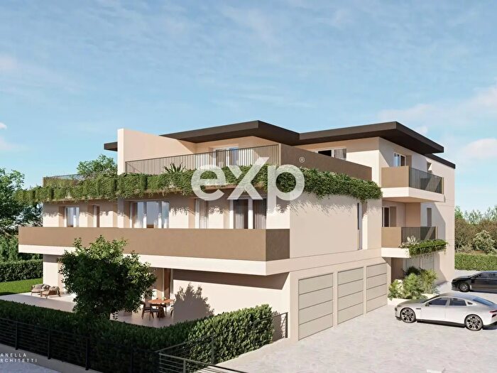 Appartamento con 5 locali in vendita in Via Mussetta di Sopra, San Dona' Di Piave