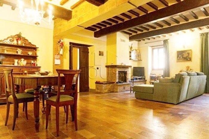 Casa con 6 locali in vendita in Strada Provinciale, Citta Di Castello