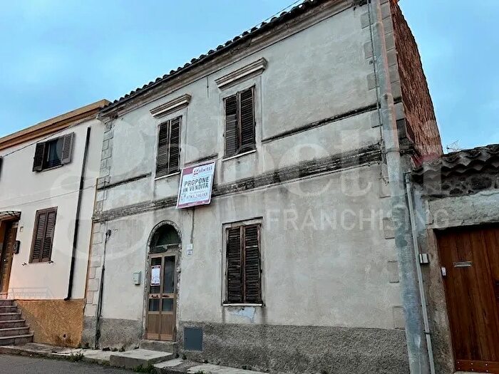 Casa con 5 locali in vendita in Via Eleonora dArborea, Milis