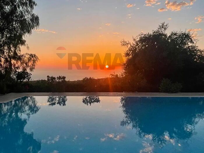 Casa in vendita in Contrada Carrera Snc, Trabia