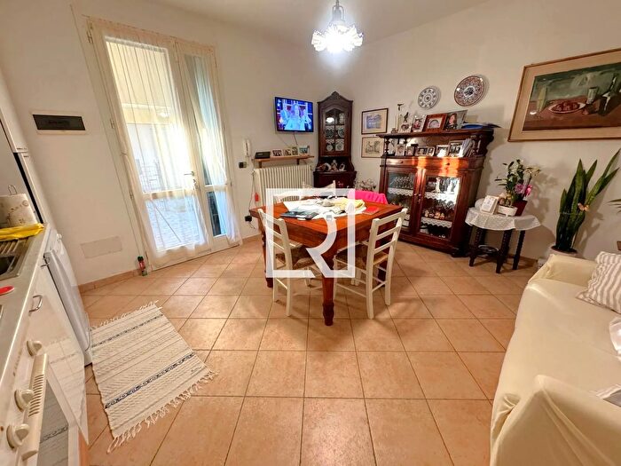 Appartamento bilocale in vendita in Via Taverna Ravenna, Ravenna