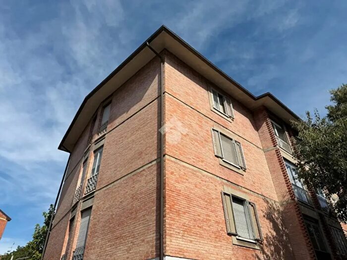 Appartamento quadrilocale in vendita in Appartamento Via Isabella Andreini, Bologna