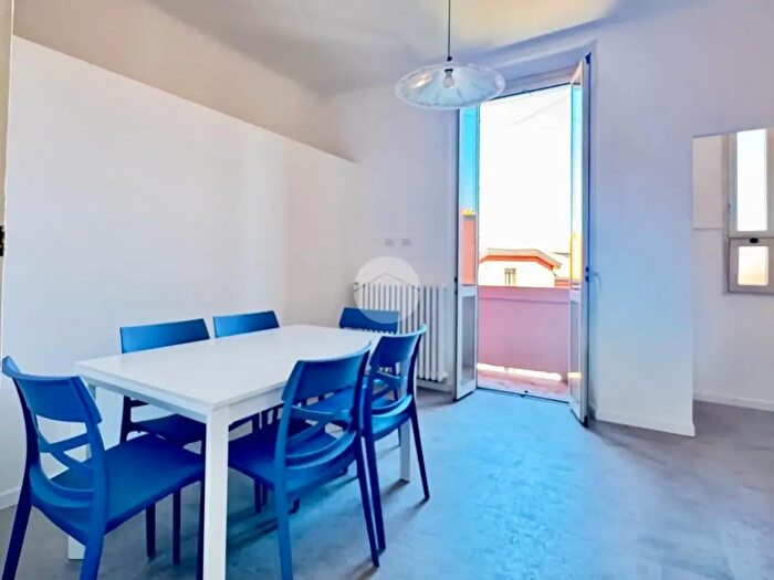 Appartamento trilocale in affitto in Via Jacopino da Tradate, Milano