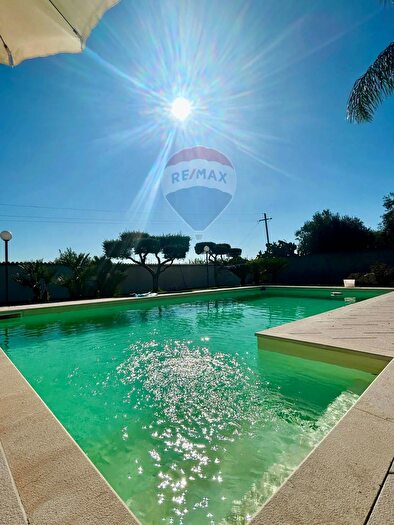 Casa quadrilocale in vendita in Contrada Cozzo Telegrafo Snc, Augusta