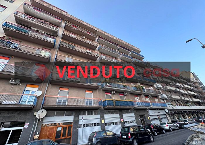 Appartamento trilocale in vendita in Via Mario Pagano, Bari