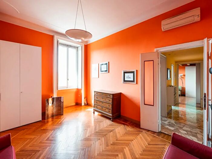 Appartamento bilocale in vendita in Corso Plebisciti, Milano