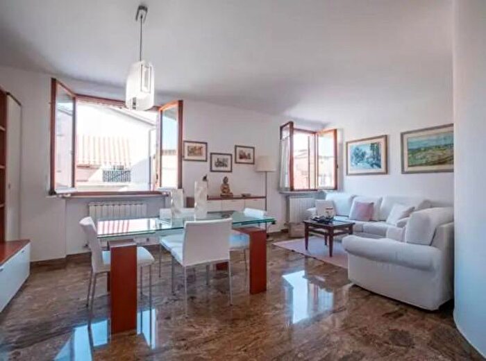 Casa con 6 locali in vendita in Via Cristoforo Colombo, Castelleone Di Suasa