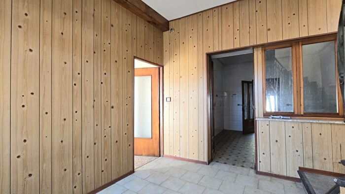 Casa con 8 locali in vendita in Via Martiri della Libertà Ry Donato Biella Piemonte Italia, Donato