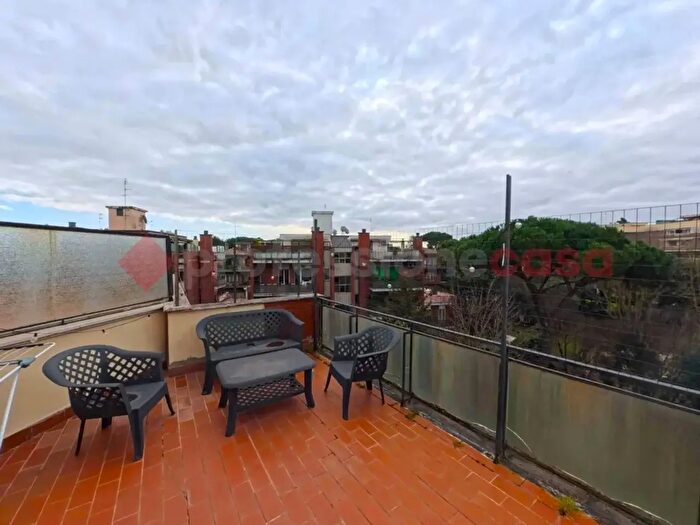 Appartamento bilocale in vendita in Via Calcinaia, Roma