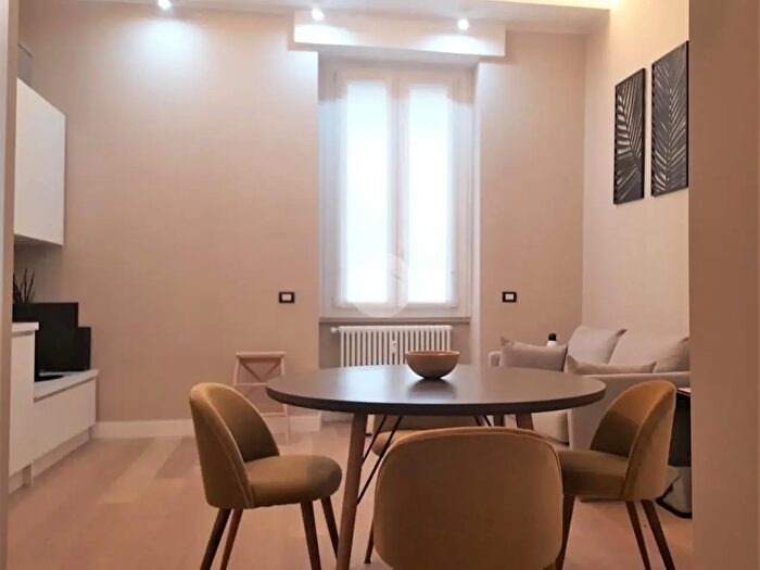 Appartamento monolocale in affitto in Via Carlo Farini, Milano