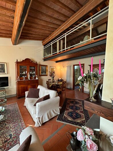 Appartamento con 5 locali in vendita in San Giuliano Terme