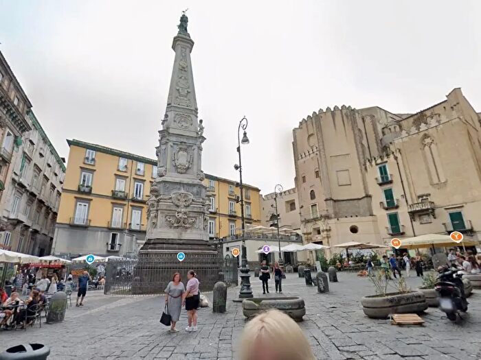 Appartamento bilocale in affitto in Via Nilo, Napoli