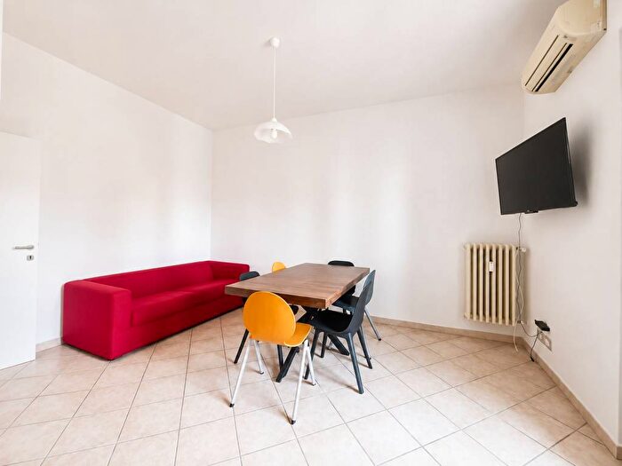 Appartamento trilocale in affitto in Via Stefano Grosso, Sacro Cuore, Novara