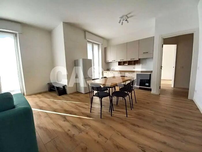 Appartamento trilocale in affitto in Via Guercino, Varese