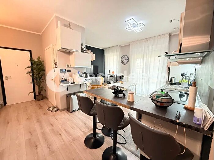 Appartamento con 5 locali in vendita in Via Valletta, Leini