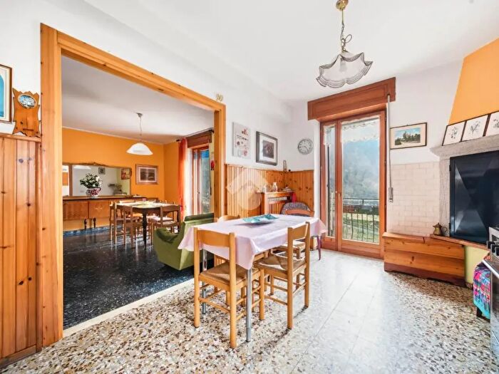 Casa con 6 locali in vendita in Via di Sopra, Selva Di Progno