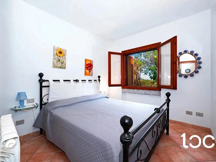 Casa con 7 locali in vendita in Loiri Porto San Paolo