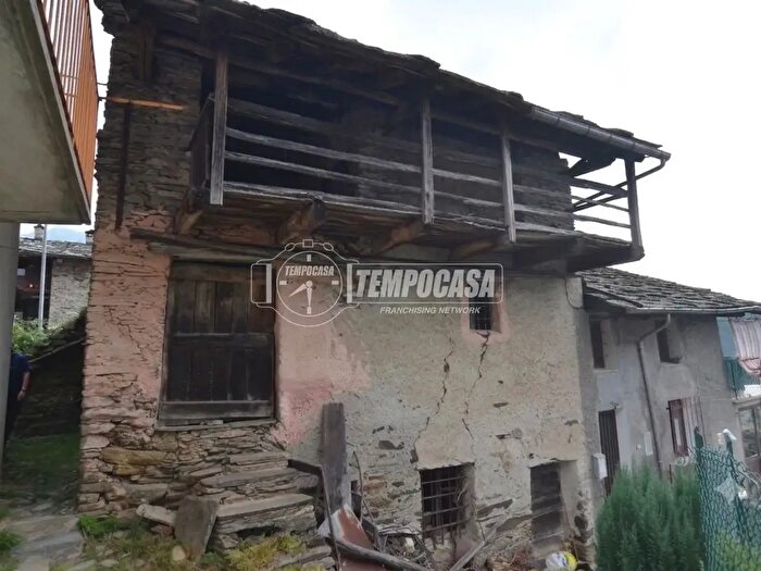 Casa trilocale in vendita in Via Villa Superiore, Mezzenile