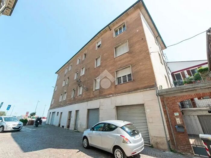Appartamento quadrilocale in affitto in Via Torino, Casale Monferrato