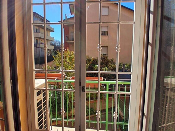 Appartamento quadrilocale in affitto in Via della Pallotta, Semicentro Stazione, Perugia