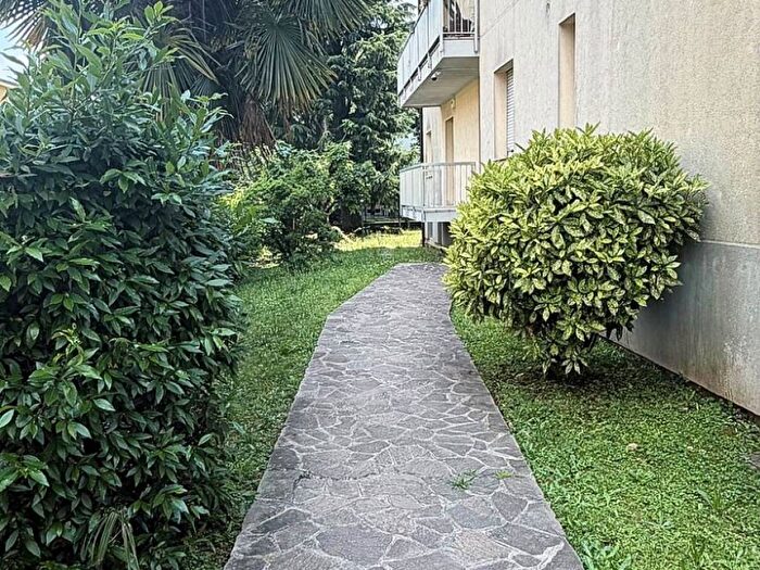 Appartamento quadrilocale in affitto in Viale Rimembranze, Vedano al Lambro