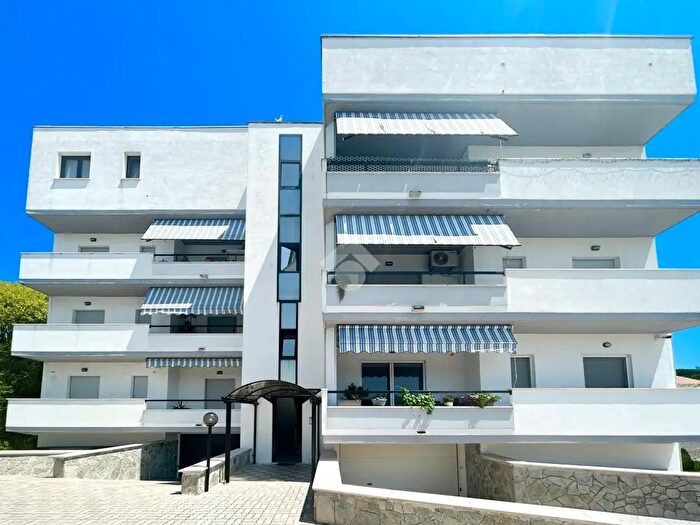 Appartamento con 5 locali in vendita in Via Mascagni, San Giovanni Teatino
