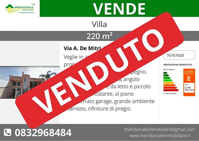 Casa con 6 locali in vendita in Via a De Mitri Veglie Lecce, Veglie