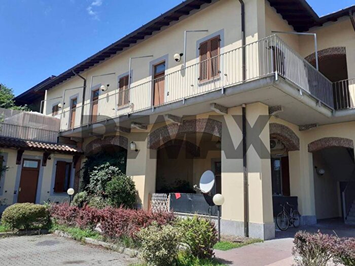 Appartamento bilocale in affitto in Via Federico Borromeo, Mazzo Pantanedo, Rho