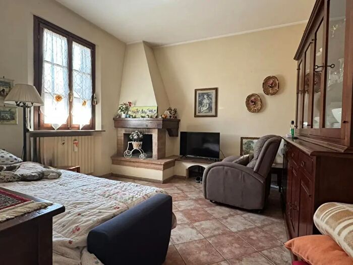 Casa trilocale in vendita in Rosignano Marittimo