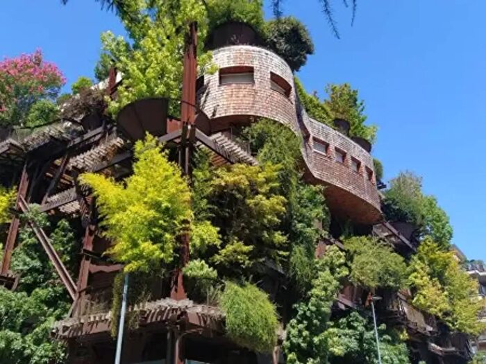 Appartamento trilocale in vendita in Via Chiabrera, Torino