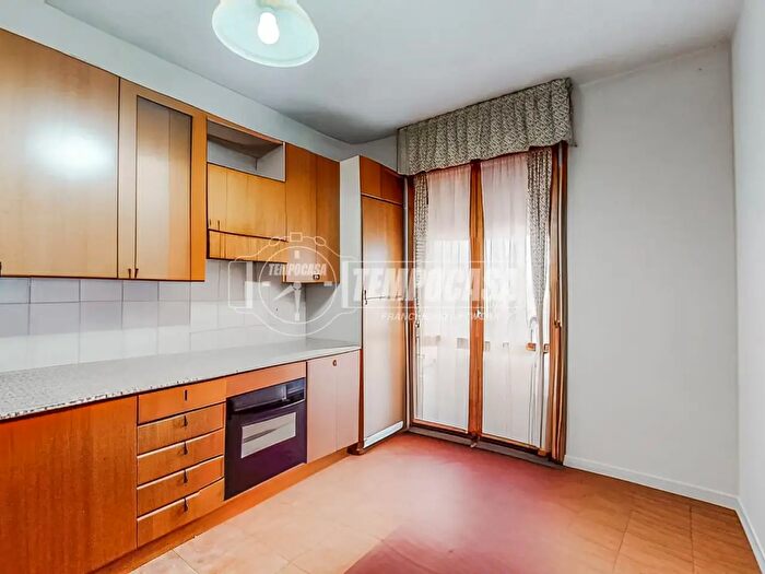 Appartamento quadrilocale in vendita in Via Risorgimento, Galliera