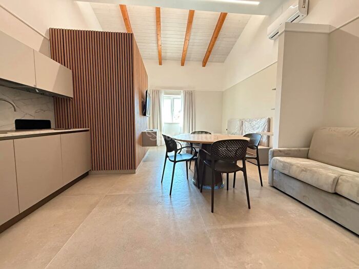 Appartamento monolocale in affitto in Via Gennaro Tescione, Caserta