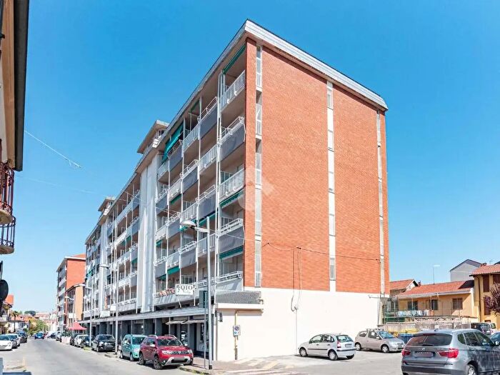 Appartamento trilocale in vendita in Via Braccini, Cirie