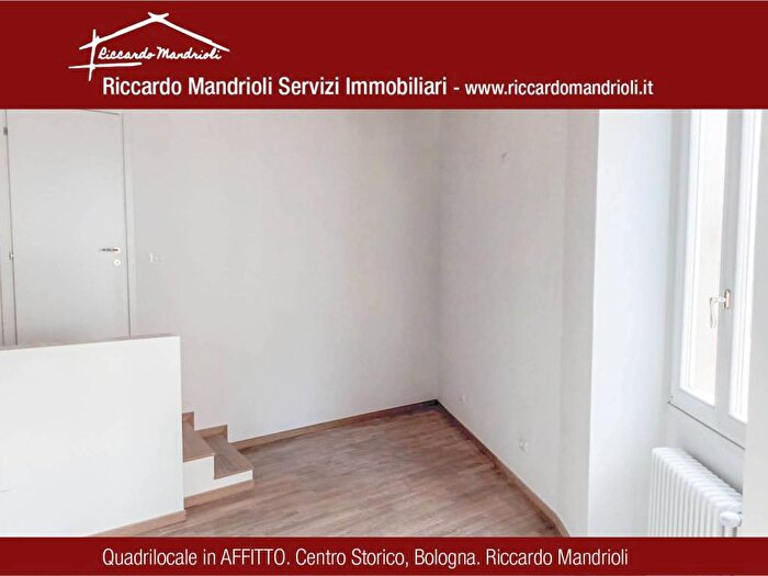 Appartamento quadrilocale in affitto in Via Massimo dAzeglio, Saragozza dentro le Mura, Bologna