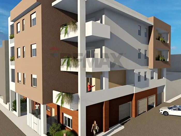 Case in Vendita e in Affitto - 3