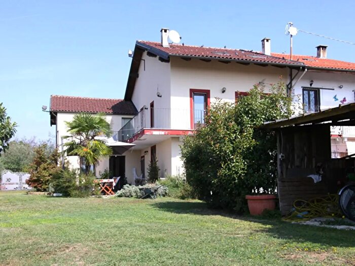 Casa con 5 locali in vendita in Via Cascina Aperta, San Maurizio Canavese