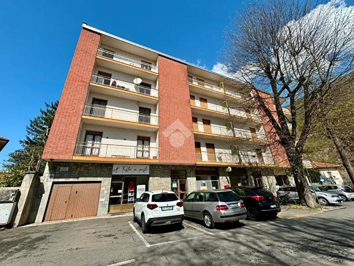 Appartamento trilocale in vendita in Piazza Montabone, Borgone Susa