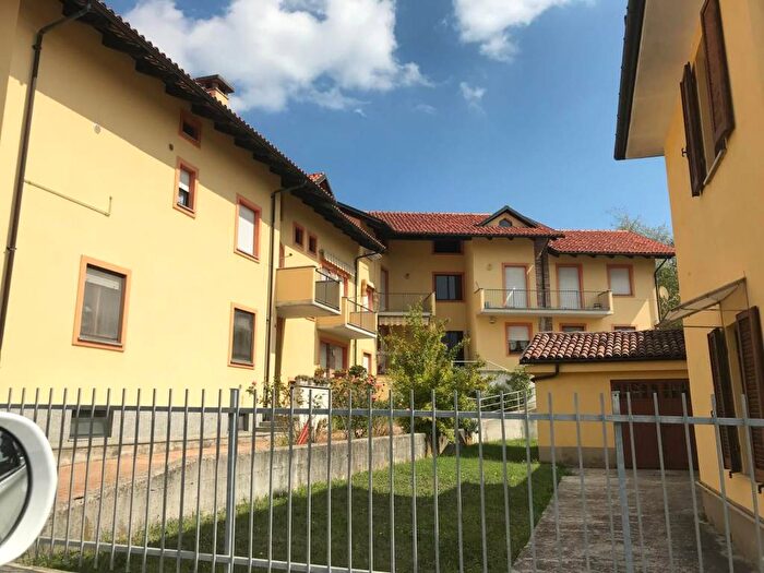 Casa bilocale in affitto in Albaretto della Torre